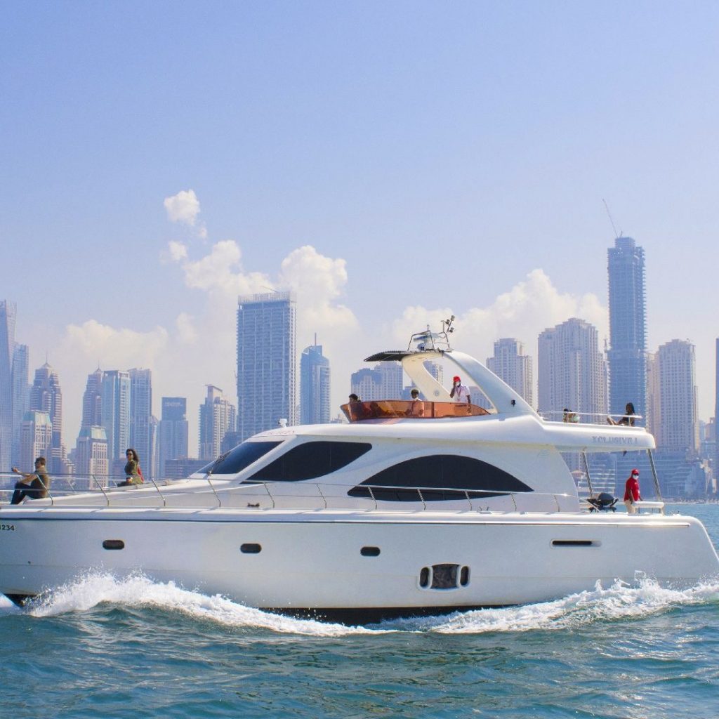Dubai Marina Shared Yacht Tour