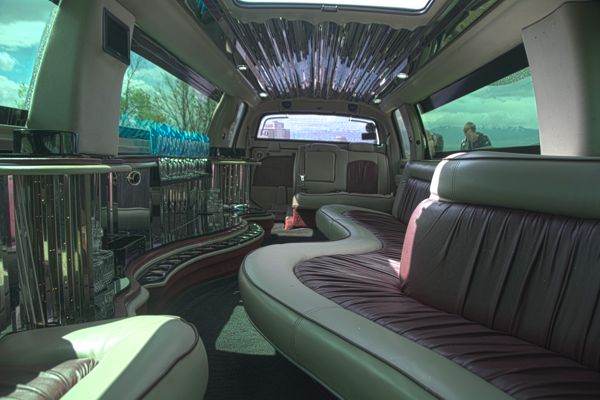 Cadillac Escalade Limousine Tour