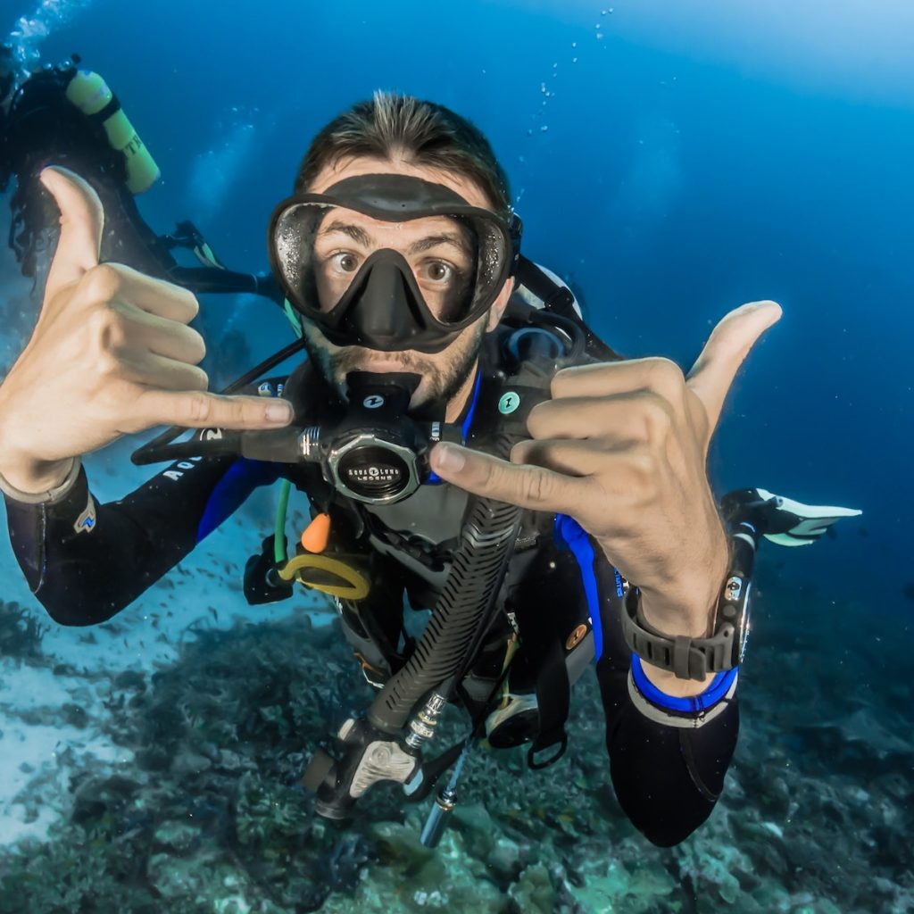 Deep Dive Dubai – Discover Scuba Diving