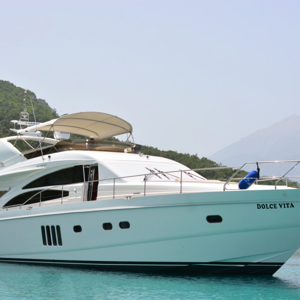 Dolce Vita Yacht Charter Ticket
