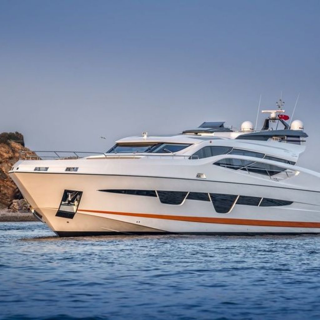 Dolce Vita Yacht Charter Ticket