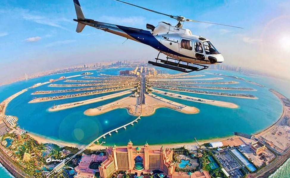 Palm Helicopter Tour: 17 Minutes
