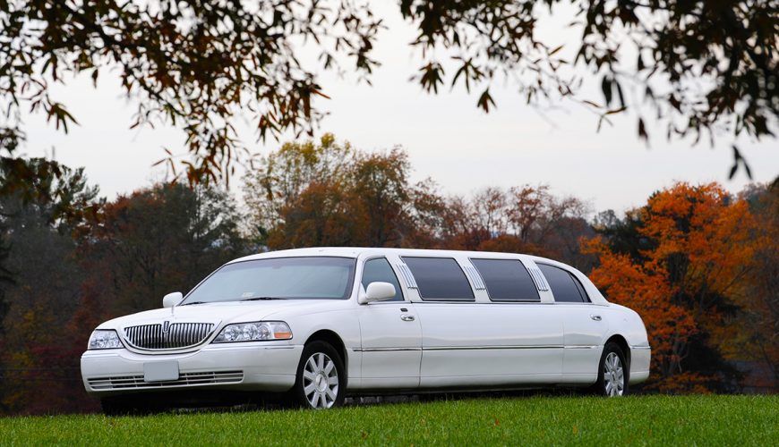 Lincoln Limousine Ride Dubai