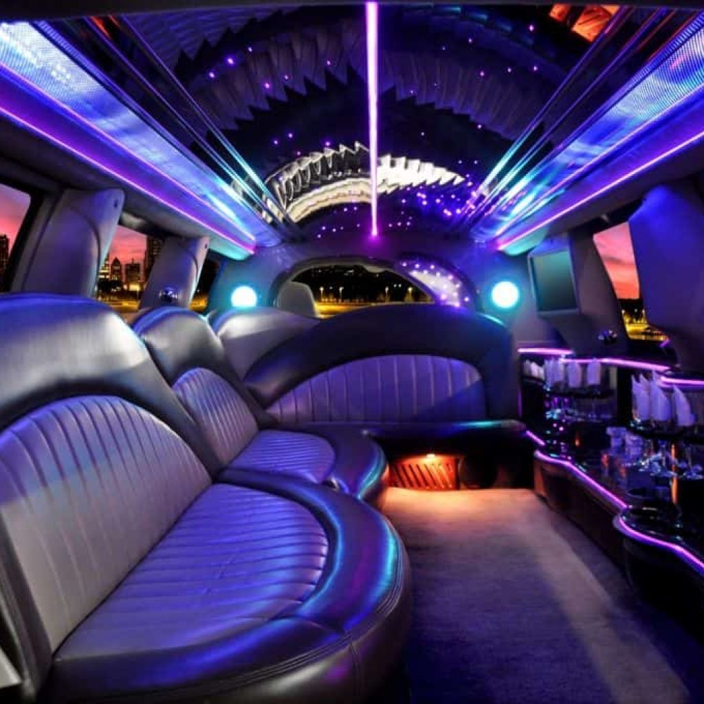 Lincoln Limousine Ride Dubai