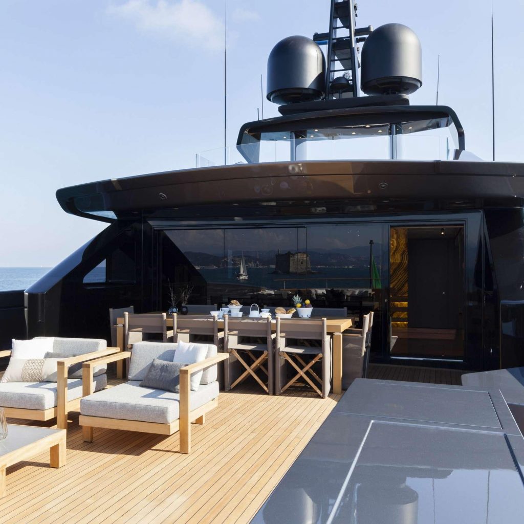 Lucky Me Yacht Charter Ticket (40 ft.)