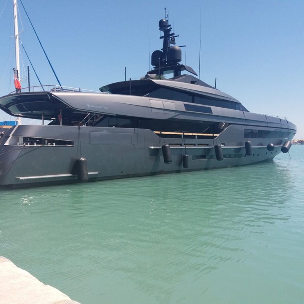 Lucky Me Yacht Charter Ticket (40 ft.)