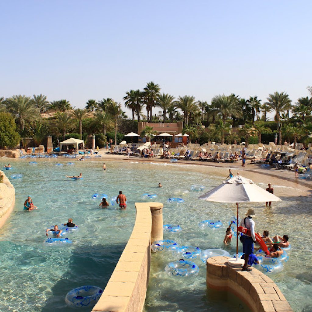 Aquaventure and The Lost Chambers Aquarium Combo Tickets