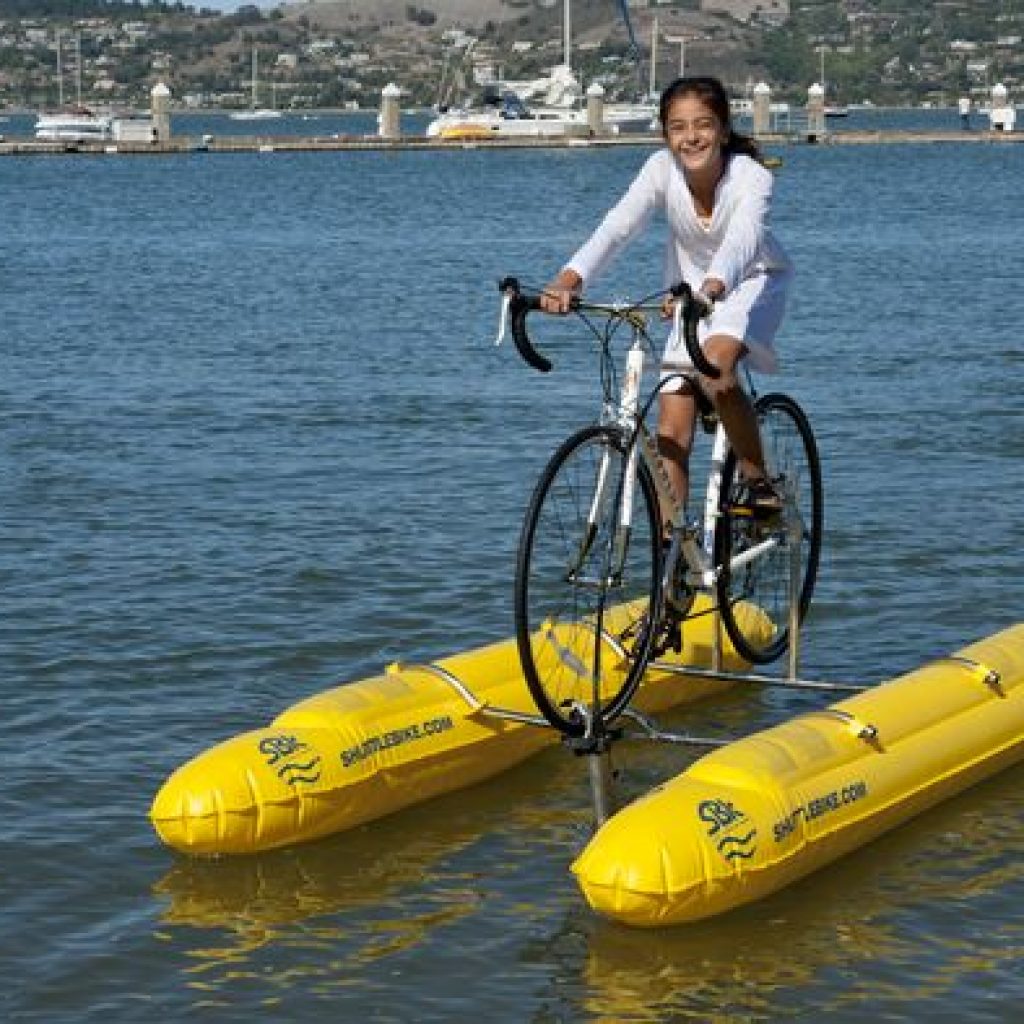Dubai Fountain- Water Bikes