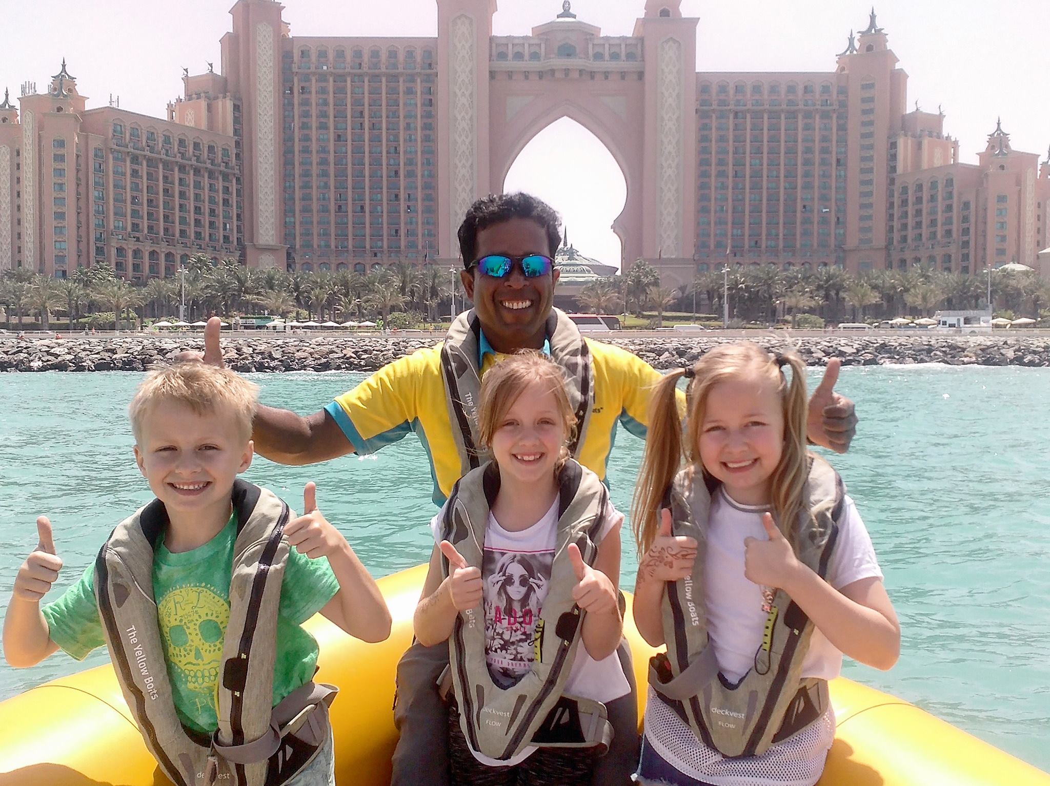 <span>Day  5 </span> Overnight Safari & Yellow Boats Dubai