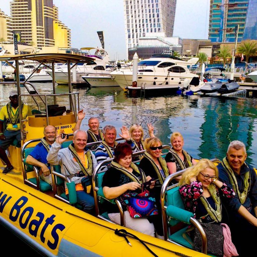 The Yellow Boats: 60 Minutes Marina Cruise