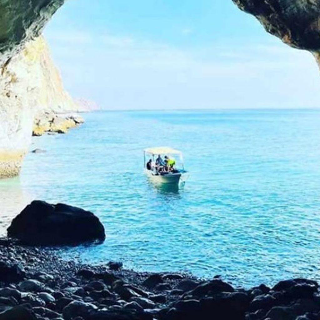 Musandam Dibba Cruise in OMAN Full Day Tour with Lunch