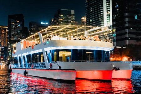 Sunset & Dinner Cruise Dubai Marina